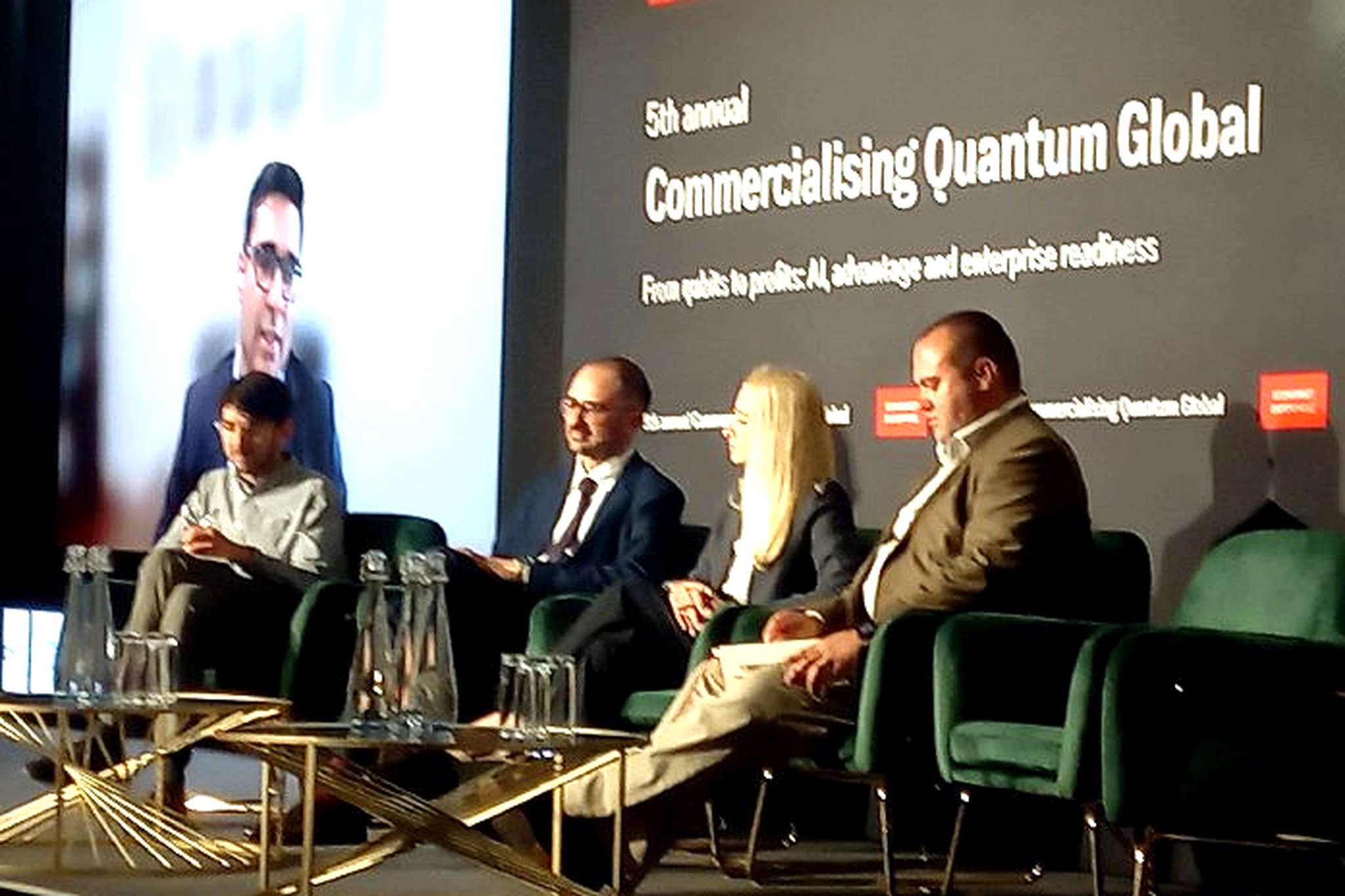 Panel zum Compute Continuum aus Daten, KI und Quantencomputing.